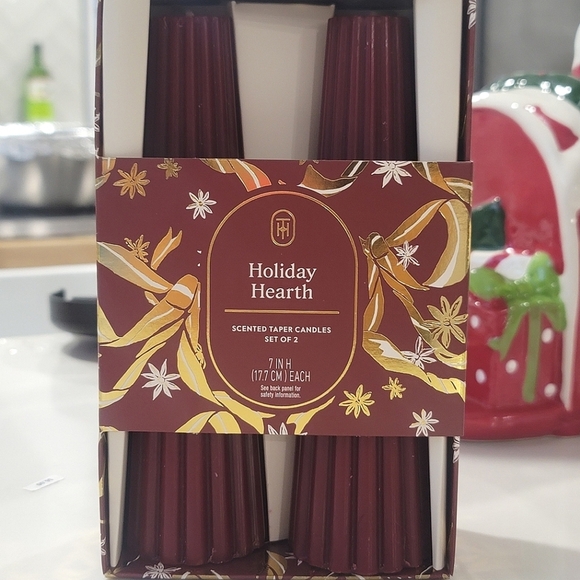 NEW Set of 2 Holiday Hearth Ribbed Taper Candles - Picture 6 of 12